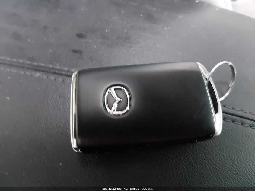 2022 Mazda Cx-30 Preferred VIN: 3MVDMBCL2NM403309 Lot: 43858123