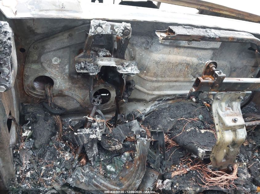 2002 Chevrolet Trailblazer Ls VIN: 1GNDS13SX22424430 Lot: 43858135