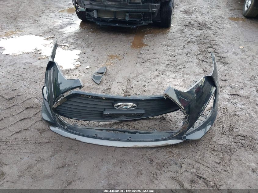 2014 Hyundai Veloster Turbo W/Blue VIN: KMHTC6AEXEU197966 Lot: 43858180