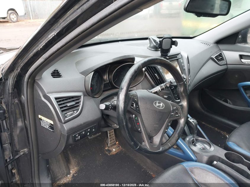 2014 Hyundai Veloster Turbo W/Blue VIN: KMHTC6AEXEU197966 Lot: 43858180