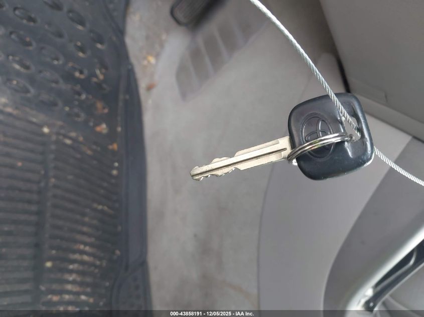 2006 Toyota Camry Le VIN: 4T1BE32K96U748558 Lot: 43858191