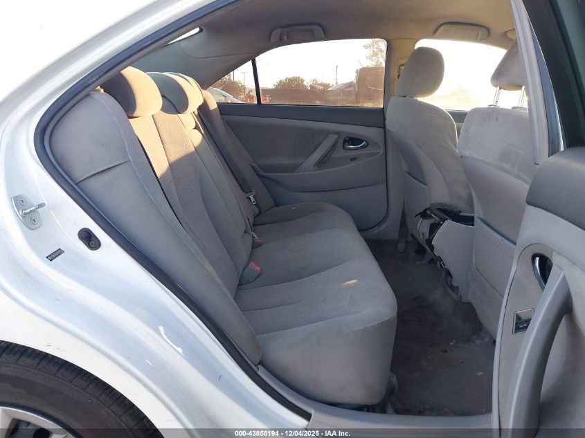 2010 Toyota Camry Le VIN: JTNBF3EK6A3000521 Lot: 43858194