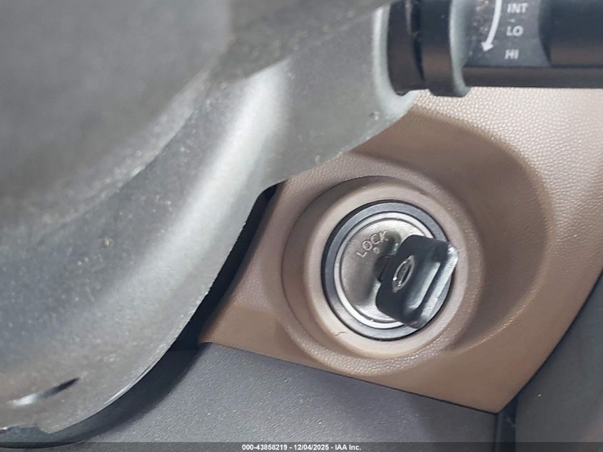 2005 Nissan Xterra S VIN: 5N1AN08U65C654175 Lot: 43858219