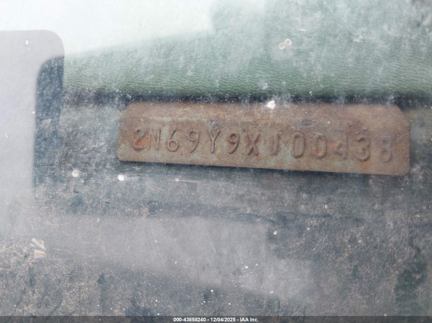 1969 Pontiac Bonneville VIN: 2N69Y9X100438 Lot: 43858240