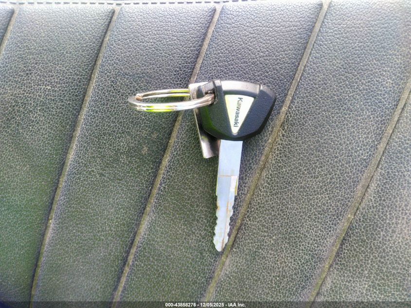 2023 Kawasaki Zr900 VIN: JKAZR2E15PA012217 Lot: 43858276