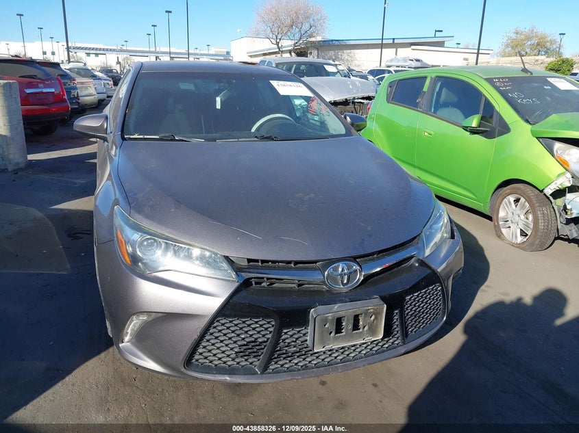 4T1BF1FKXFU076439 2015 TOYOTA CAMRY photo no. 12