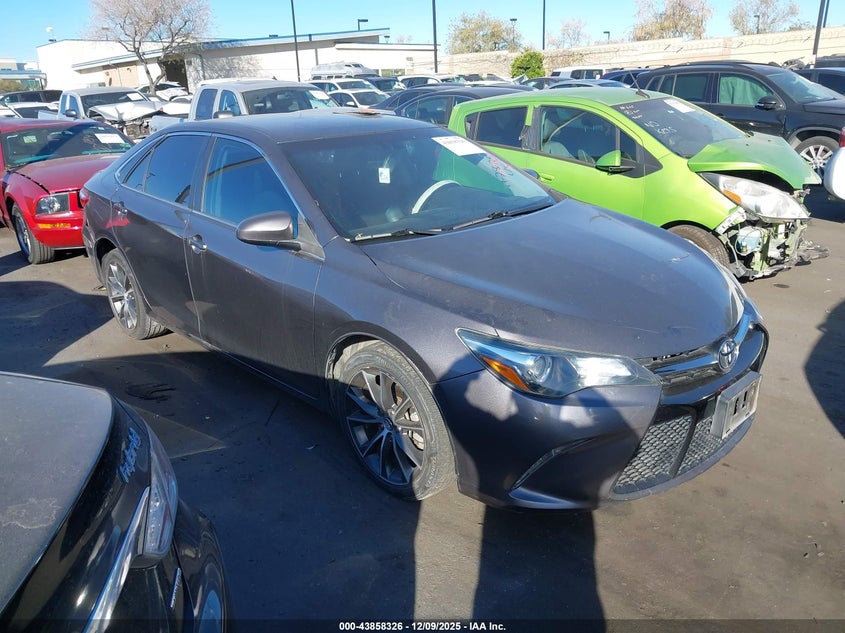 4T1BF1FKXFU076439 2015 Toyota Camry Xse auction photo 1