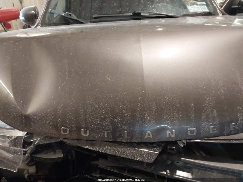 2020 Mitsubishi Outlander Es 2.4 S-Awc/Le 2.4 S-Awc/Se 2.4 S-Awc/Sel 2.4 S-Awc/Sp 2.4 S-Awc VIN: JA4AZ3A32LZ047562 Lot: 43858337