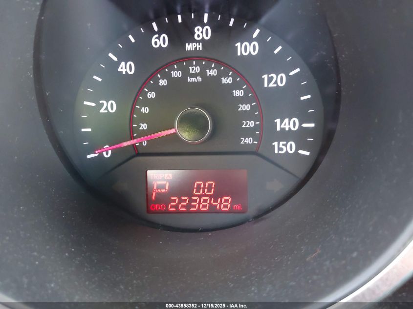 2013 Kia Sorento Lx V6 VIN: 5XYKTDA29DG348077 Lot: 43858352