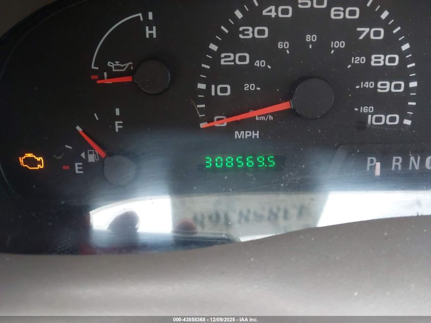 2002 Ford F-250 Lariat/Xl/Xlt VIN: 1FTNW21S52EC92217 Lot: 43858368