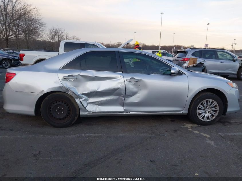 2013 Toyota Camry Le VIN: 4T4BF1FK2DR285788 Lot: 43858573