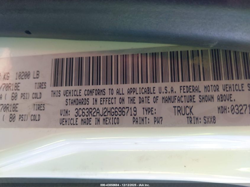2017 Ram 3500 Tradesman 4X2 8' Box VIN: 3C63R2AJ2HG696719 Lot: 43858684