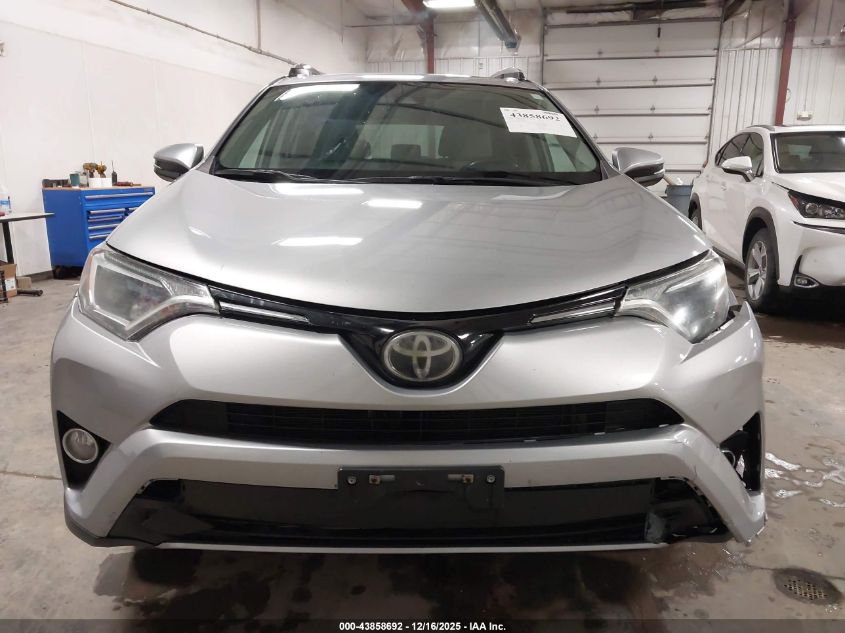 2017 Toyota Rav4 Xle VIN: 2T3RFREV2HW561628 Lot: 43858692