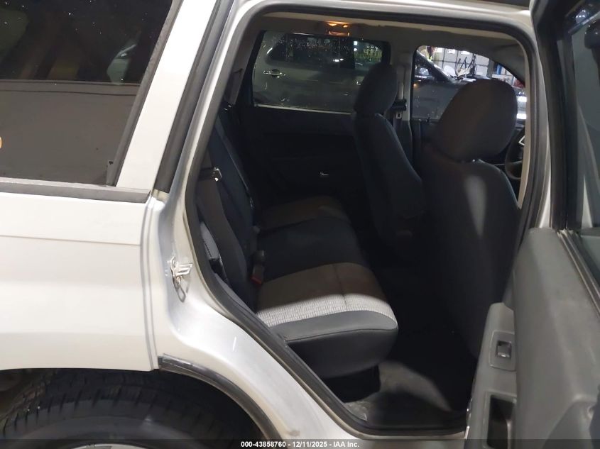 2009 Jeep Grand Cherokee Laredo VIN: 1J8HR48P19C542570 Lot: 43858760