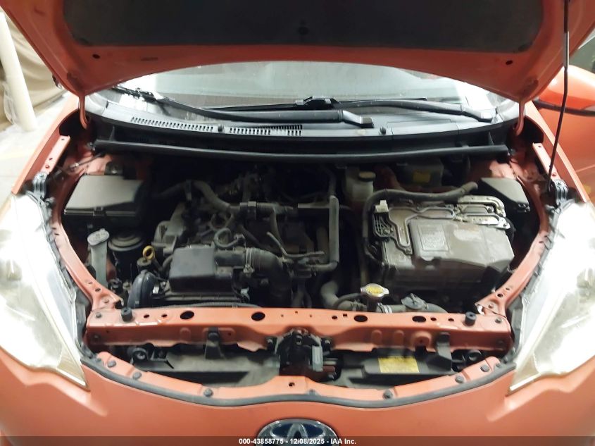 2014 Toyota Prius C Three VIN: JTDKDTB32E1059915 Lot: 43858775