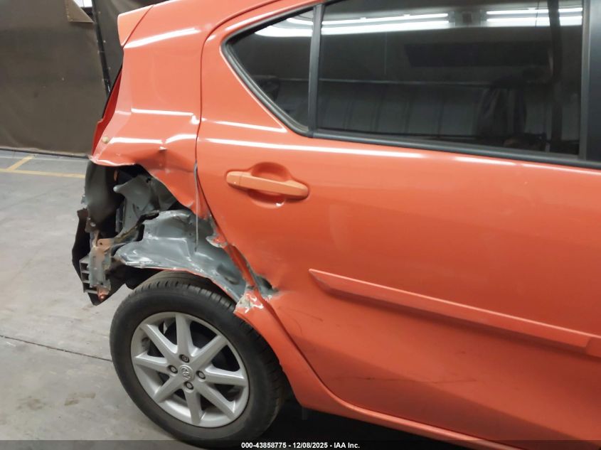 2014 Toyota Prius C Three VIN: JTDKDTB32E1059915 Lot: 43858775