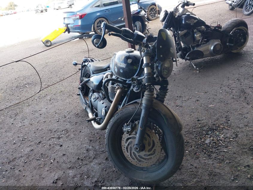 2022 Triumph Motorcycle Bonneville Bobber