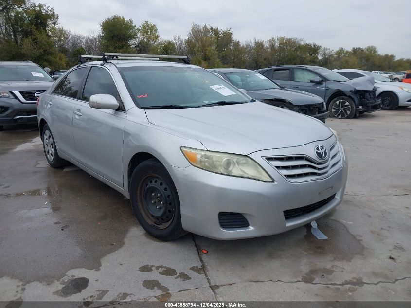 TOYOTA CAMRY LE