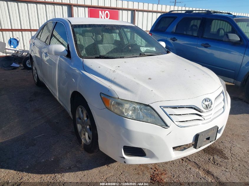 TOYOTA CAMRY LE