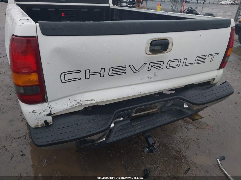 2002 Chevrolet Silverado 1500 VIN: 1GCEC14T12Z113557 Lot: 43858841