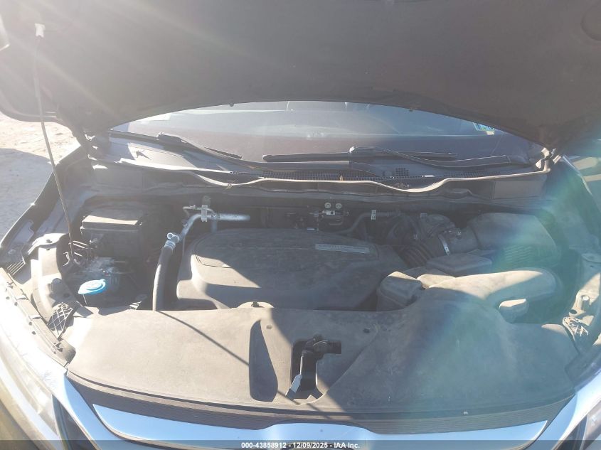 2018 Honda Odyssey Touring VIN: 5FNRL6H83JB012402 Lot: 43858912