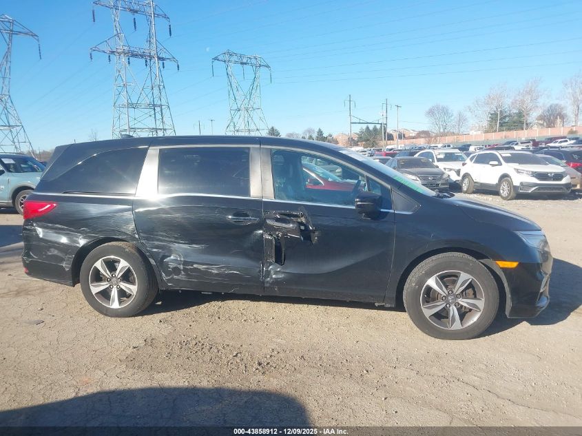 2018 Honda Odyssey Touring VIN: 5FNRL6H83JB012402 Lot: 43858912