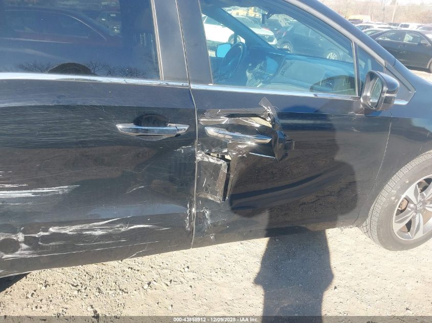 2018 Honda Odyssey Touring VIN: 5FNRL6H83JB012402 Lot: 43858912