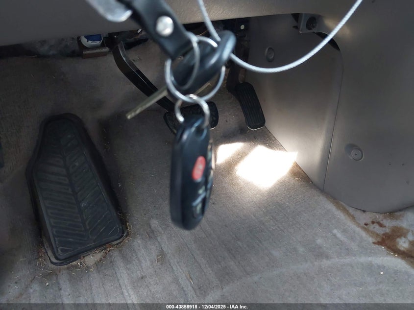 5TDZK22C57S087812 2007 TOYOTA SIENNA photo no. 11