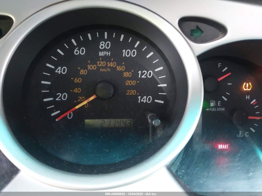 2004 Toyota Highlander V6 VIN: JTEEP21A840006683 Lot: 43858935