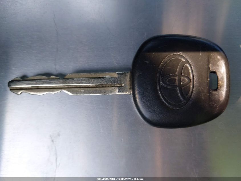 2005 Toyota Matrix VIN: 2T1KR32E45C413691 Lot: 43858948