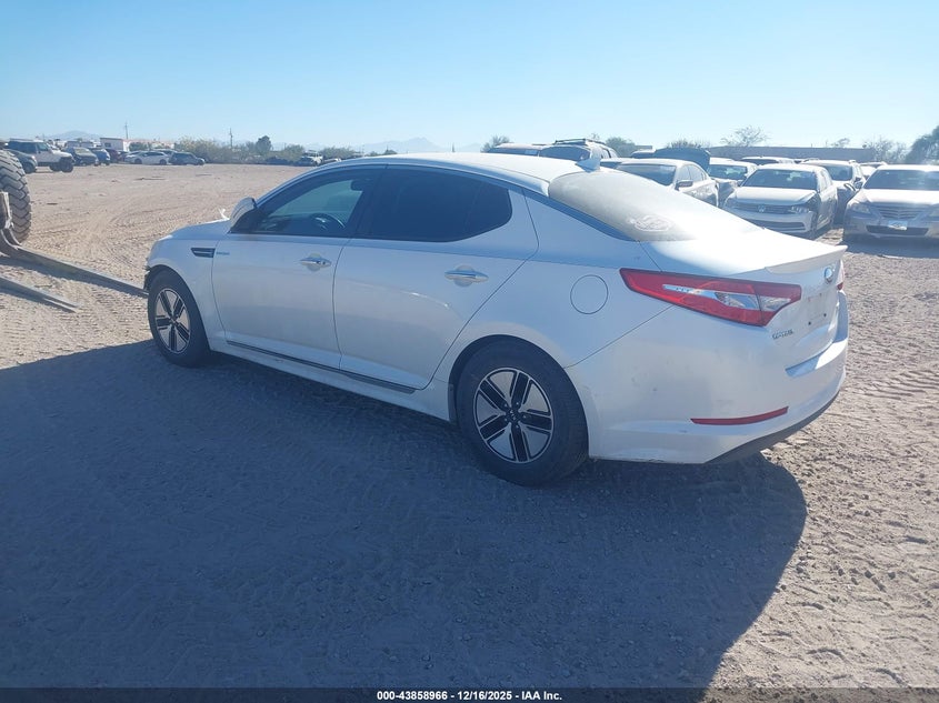 Vin: knagm4ad0d5042332, lot: 44354484, kia optima hybrid lx 20133