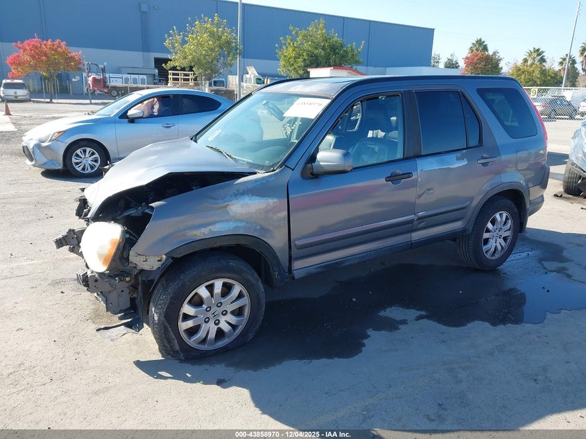 JHLRD78996C056228 2006 HONDA CR-V photo no. 2