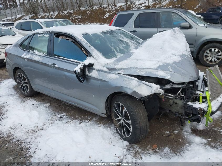 VOLKSWAGEN JETTA 1.5T SPORT