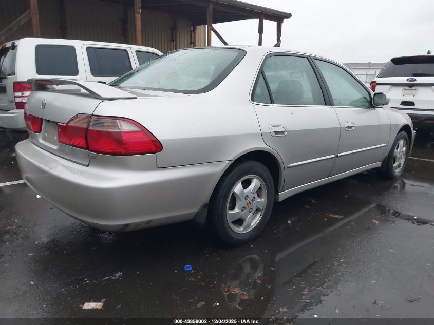 1HGCG5558WA158665 1998 HONDA ACCORD photo no. 4