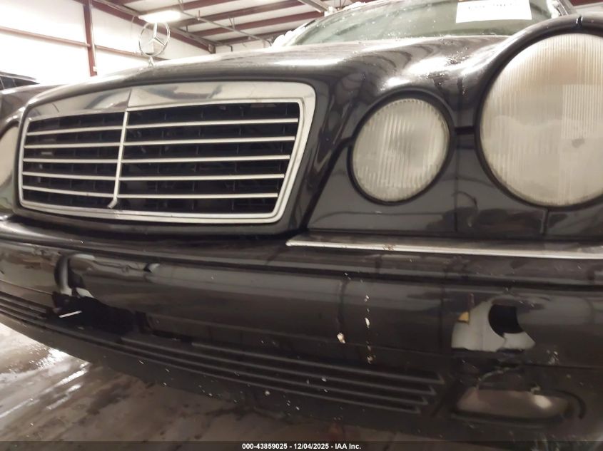 1998 Mercedes-Benz E 320 VIN: WDBJF65F6WA553191 Lot: 43859025