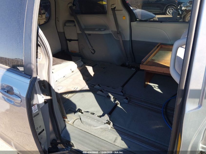 2011 Toyota Sienna Le V6 VIN: 5TDKK3DC8BS137356 Lot: 43859065