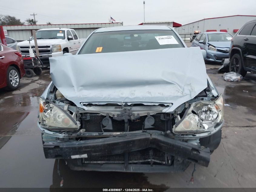 2005 Toyota Camry Xle V6 VIN: 4T1BF30K35U607774 Lot: 43859087