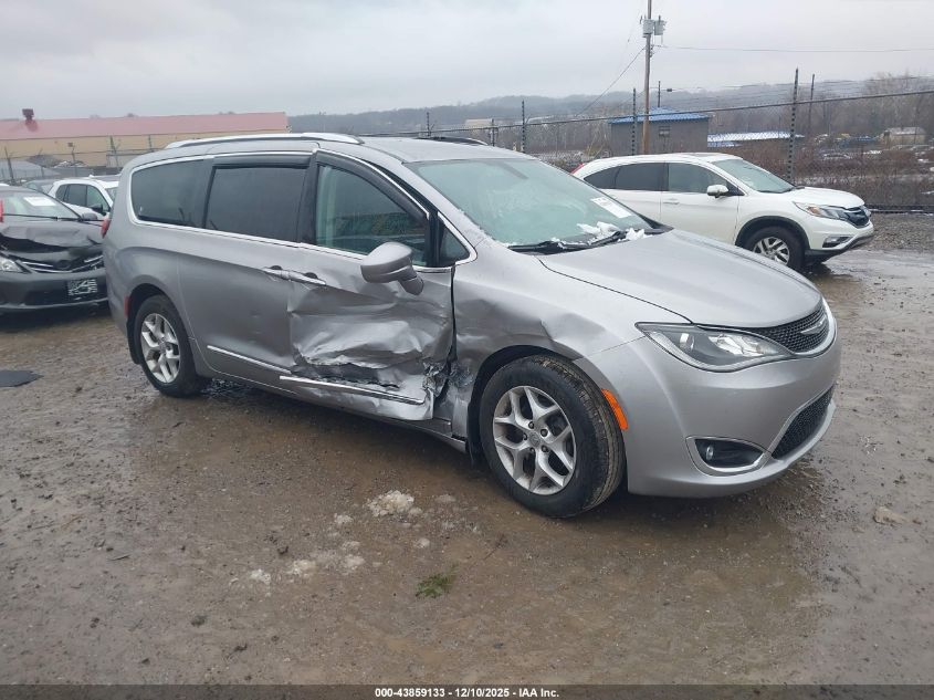 CHRYSLER PACIFICA TOURING-L PLUS