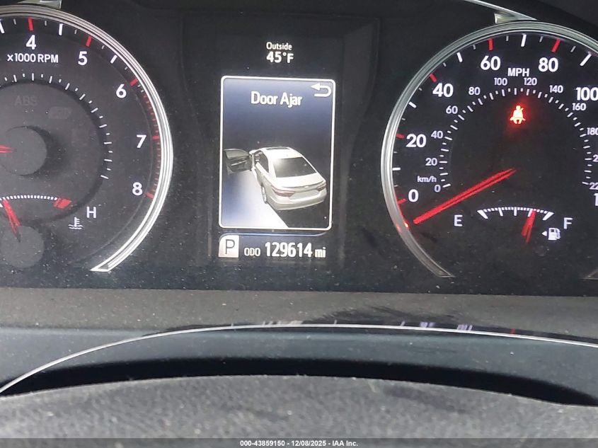 2017 Toyota Camry Se VIN: 4T1BF1FK3HU679705 Lot: 43859150