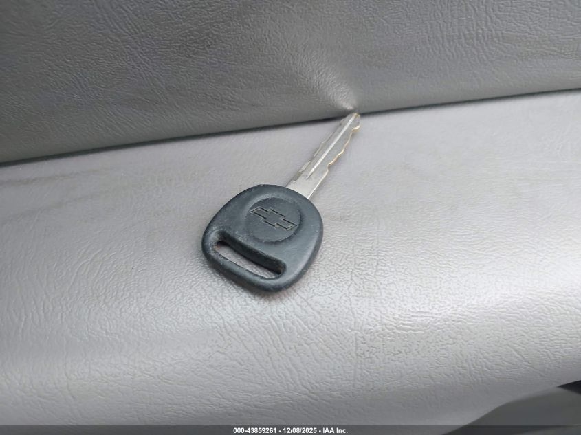 2004 Chevrolet Suburban 1500 Lt VIN: 3GNEC16Z64G300613 Lot: 43859261