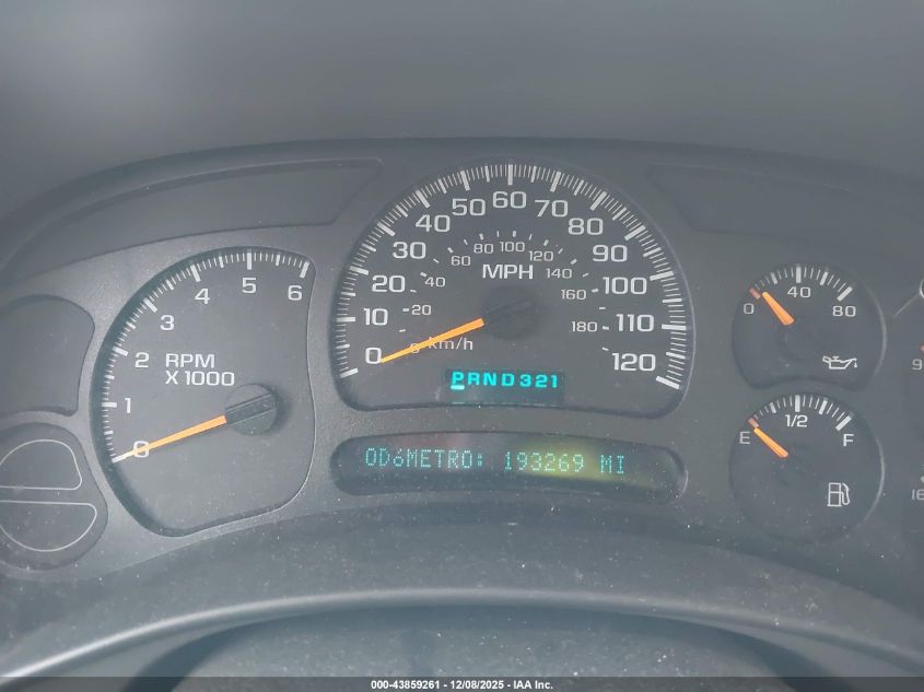 2004 Chevrolet Suburban 1500 Lt VIN: 3GNEC16Z64G300613 Lot: 43859261