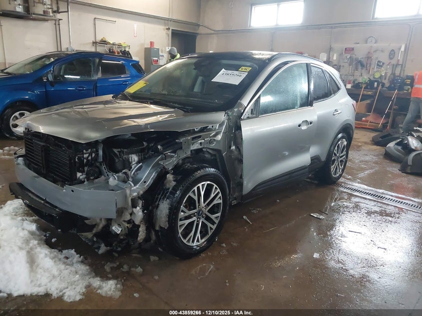 VIN 1FMCU0H6XMUA64034 2021 FORD ESCAPE SEL