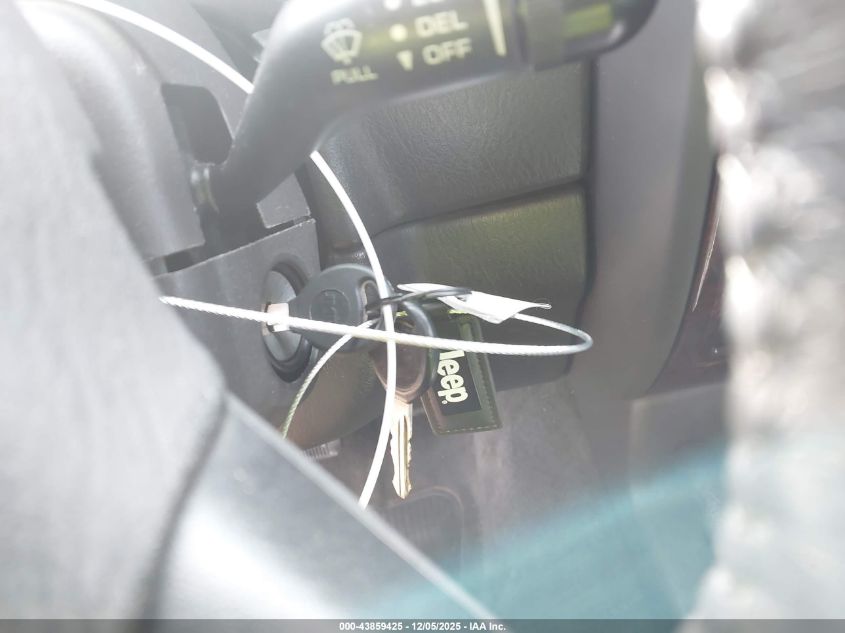 2001 Jeep Cherokee Limited/Sport VIN: 1J4FF58S81L594987 Lot: 43859425