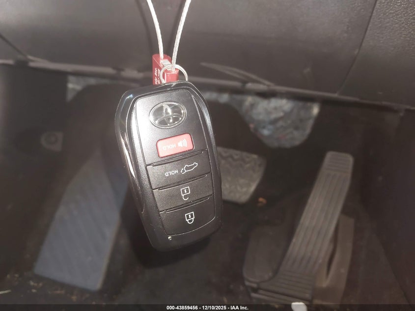 5TDAAAB57SS098315 2025 TOYOTA HIGHLANDER photo no. 11