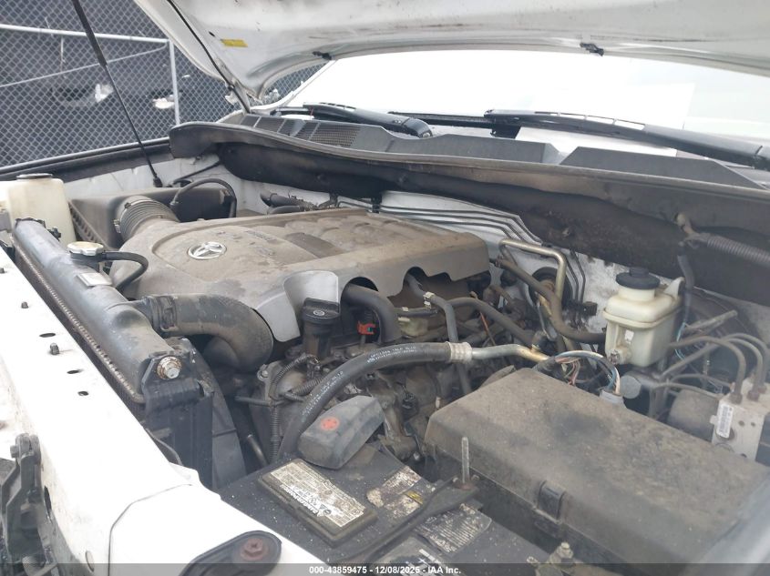 2010 Toyota Sequoia Sr5 5.7L V8 VIN: 5TDBW5G19AS028591 Lot: 43859475