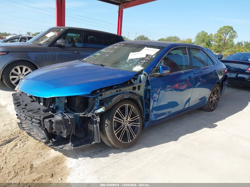4T1BF1FK5GU505391 2016 TOYOTA CAMRY photo no. 2