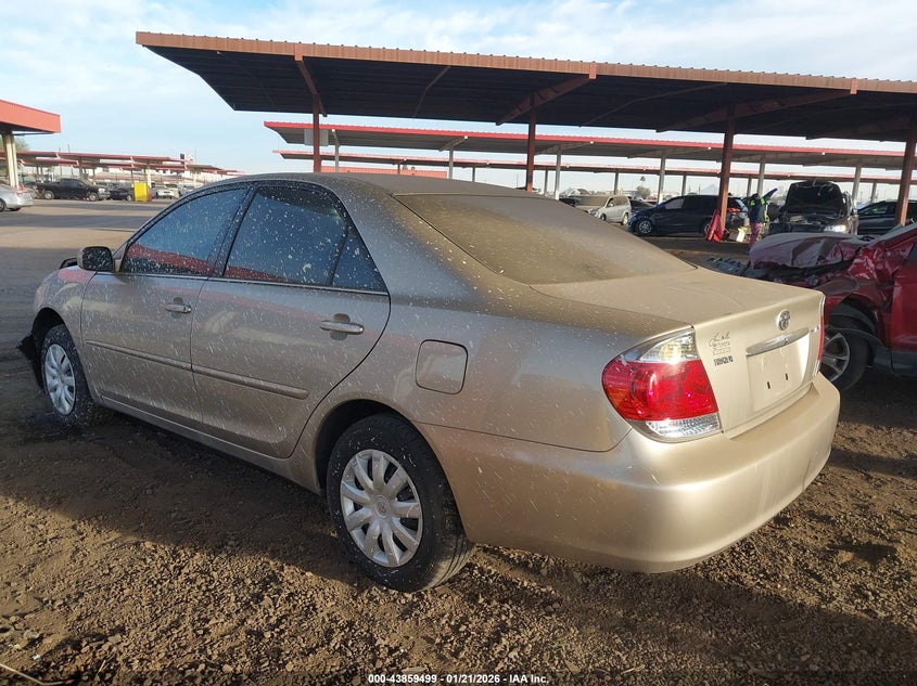 2005 Toyota Camry Le