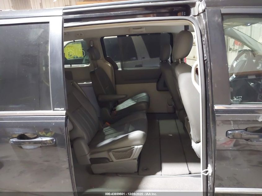 2009 Chrysler Town & Country Touring VIN: 2A8HR54169R613535 Lot: 43859501