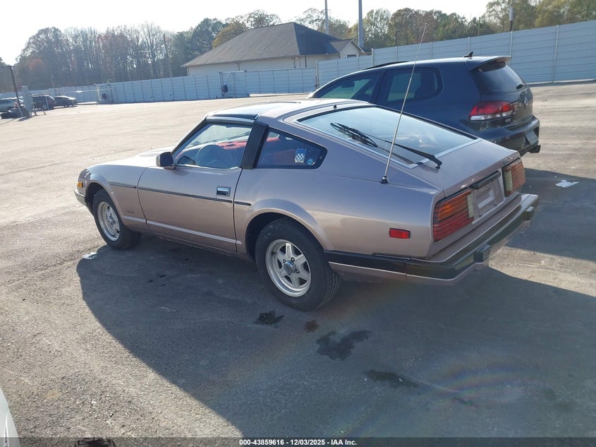 JN1HZ04S0CX437435 1982 DATSUN 280ZX photo no. 3