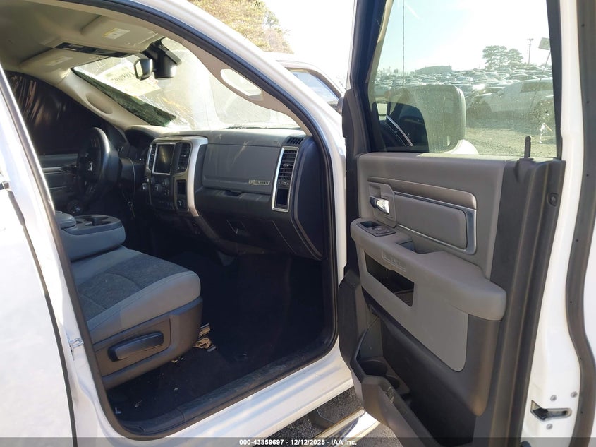 2019 Ram 1500 Classic Big Horn 4X2 6'4 Box